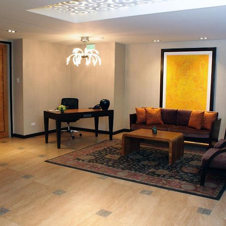 Davao City The Royal Mandaya Hotel מראה חיצוני תמונה