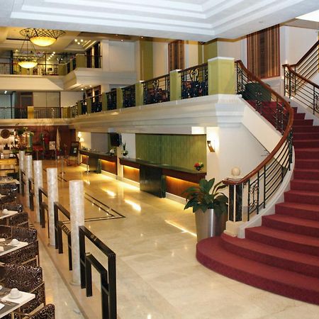 Davao City The Royal Mandaya Hotel מראה חיצוני תמונה