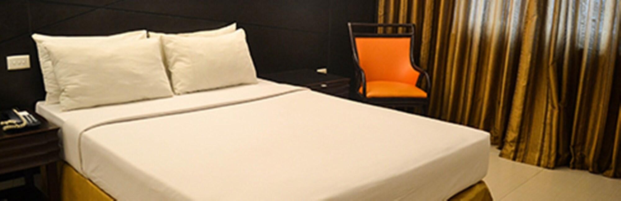 Davao City The Royal Mandaya Hotel מראה חיצוני תמונה