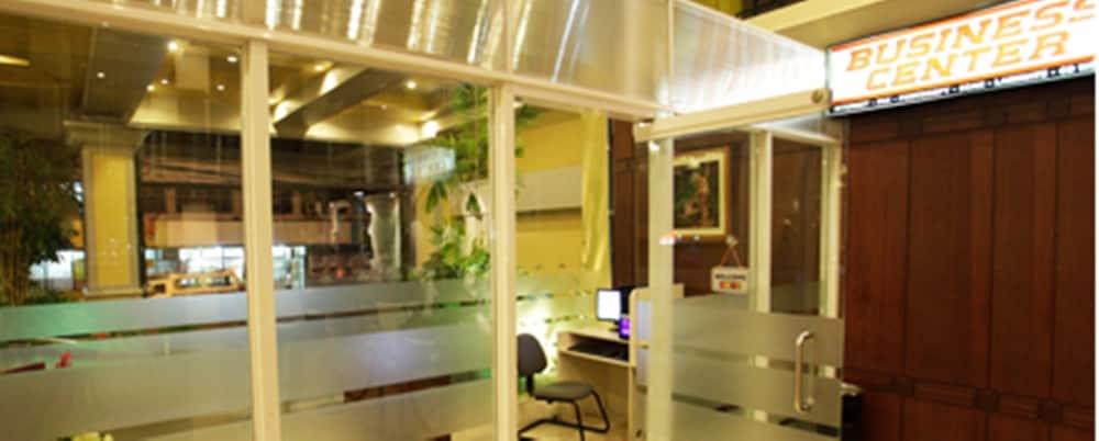 Davao City The Royal Mandaya Hotel מראה חיצוני תמונה