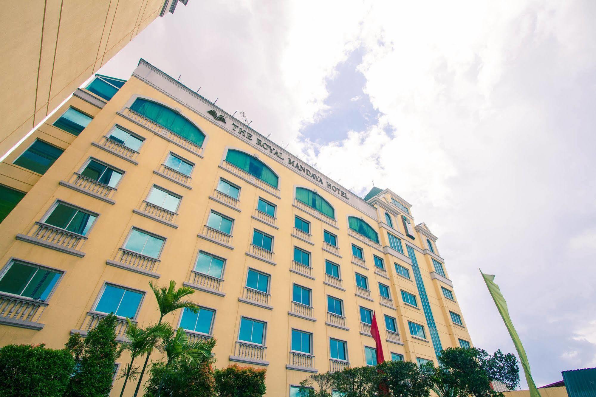 Davao City The Royal Mandaya Hotel מראה חיצוני תמונה
